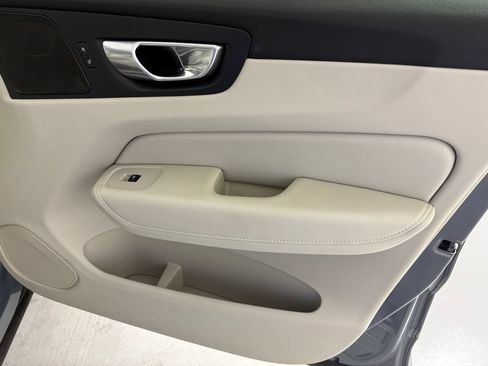 Used 2023 Volvo XC60 B5 Plus w/ Protection Package Premier FWD image 39