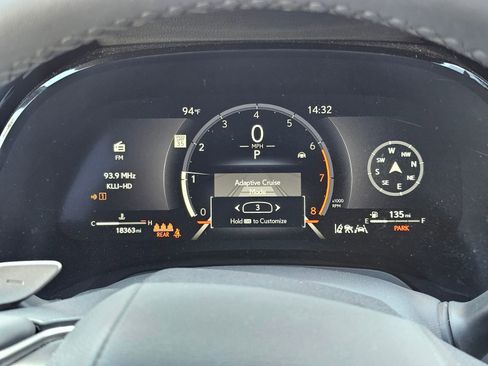 Used 2025 Lexus RX 350 FWD w/ Technology Package image 11