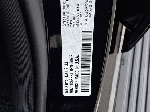 Used 2023 RAM 1500 Laramie image 26