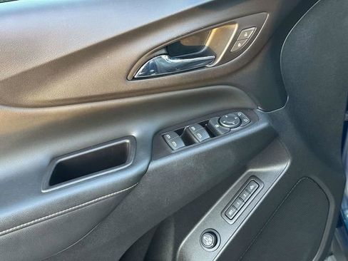 Used 2021 Chevrolet Equinox Premier image 15