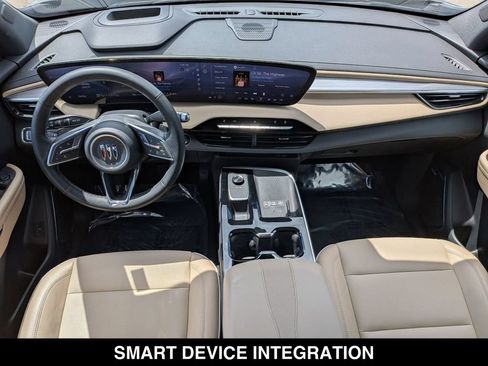 Used 2025 Buick Enclave Preferred w/ Power Package FWD image 23