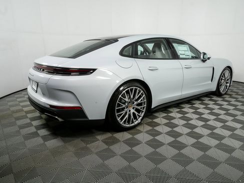 New 2026 Porsche Panamera 4 image 31