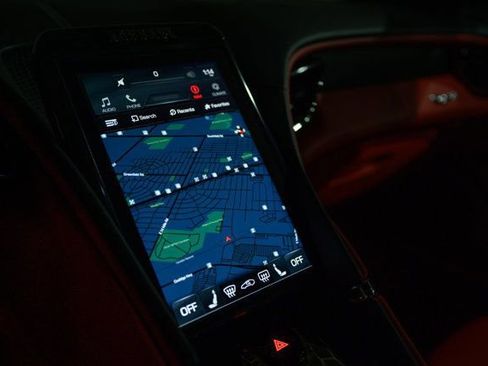 Used 2021 Ferrari Roma image 13