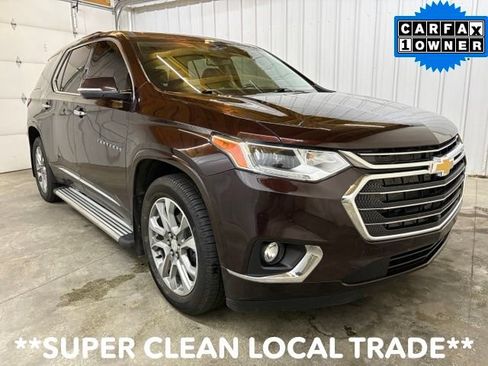 Used 2020 Chevrolet Traverse Premier w/ LPO, Floor Liner Package FWD image 1