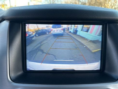 Used 2018 GMC Yukon SLT image 21