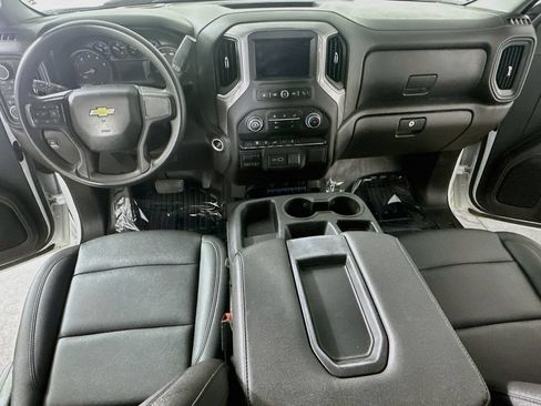 Used 2024 Chevrolet Silverado 3500 W/T AWD/4WD image 16