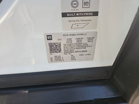 Certified 2023 GMC Acadia SLE w/ Driver Convenience Package image 42