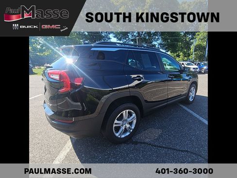 Used 2023 GMC Terrain SLE w/ Driver Convenience Package AWD/4WD image 7