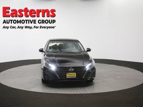 Used 2024 Nissan Altima 2.5 SL AWD/4WD image 52
