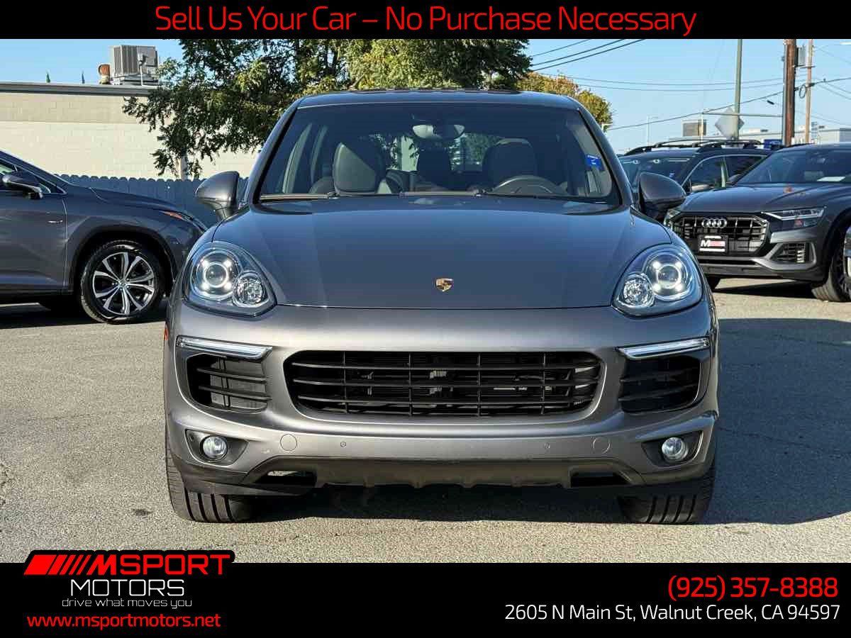 Used 2016 Porsche Cayenne AWD/4WD image 2
