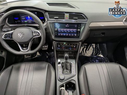 Used 2022 Volkswagen Tiguan SE R-Line AWD/4WD image 25