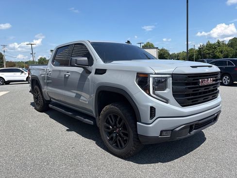 Used 2024 GMC Sierra 1500 Elevation AWD/4WD image 11