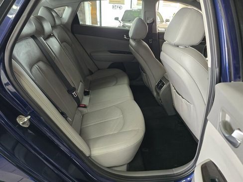 Used 2018 Kia Optima EX image 21