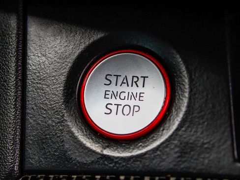 Used 2022 Audi SQ5 Premium Plus w/ Premium Plus Package image 31