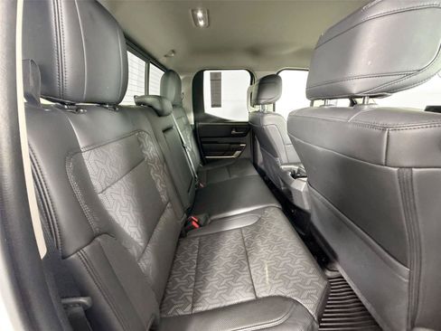Used 2022 Toyota Tundra SR5 w/ SR5 Premium Package RWD image 39