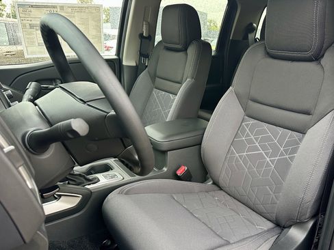 New 2026 Nissan Frontier SV image 14