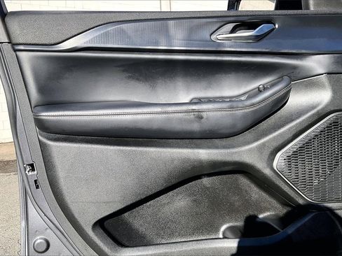 Certified 2023 Jeep Grand Cherokee Altitude image 26