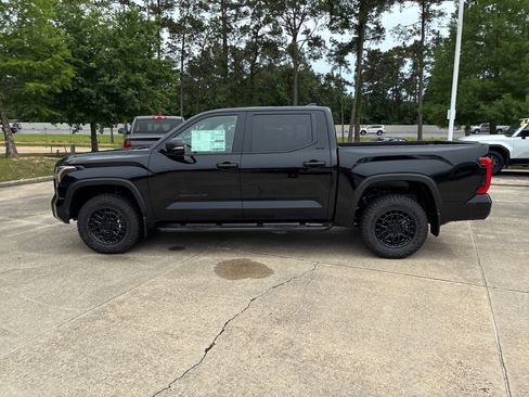 New 2026 Toyota Tundra SR5 AWD/4WD image 2
