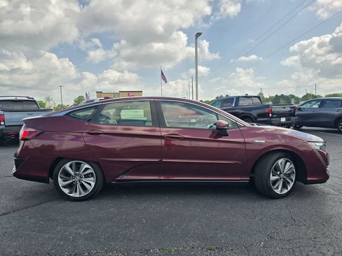 Certified 2018 Honda Clarity Plug-In Hybrid image 9