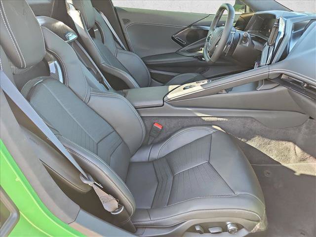 Certified 2026 Chevrolet Corvette Stingray Premium Conv w/ Z51 Performance Package RWD image 17