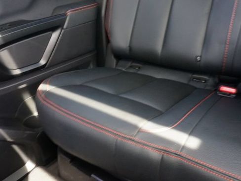 Used 2024 Nissan Titan PRO-4X w/ Pro-4x Convenience Package AWD/4WD image 61