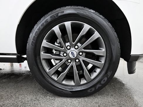 Used 2021 Ford Expedition Max Limited image 42