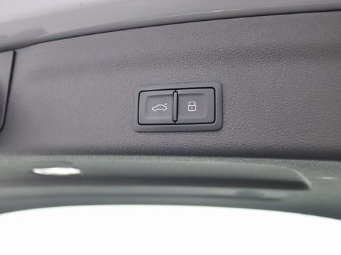 Used 2025 Audi RS 6 performance image 43