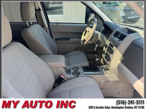 Used 2012 Ford Escape XLT AWD/4WD image 26