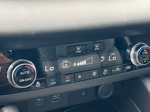 New 2025 Mitsubishi Outlander SEL Black Edition image 22