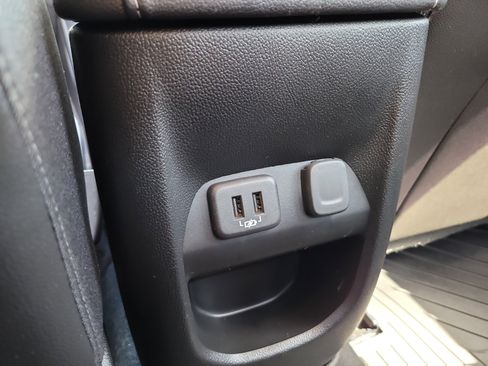 Used 2022 Chevrolet Colorado ZR2 w/ LPO, Power Package image 14