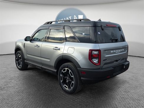 Used 2023 Ford Bronco Sport Outer Banks w/ Tech Package image 6