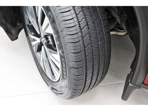 Used 2023 Nissan Rogue SV w/ SV Premium B Package FWD image 31