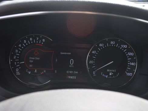 Used 2019 Lincoln MKC Select w/ Select Plus Package AWD/4WD image 21