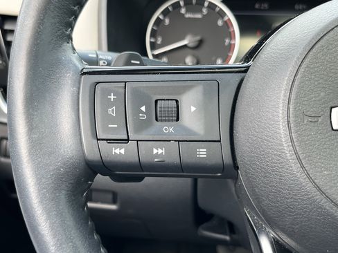 Used 2023 Nissan Rogue SL w/ SL Premium Package AWD/4WD image 29