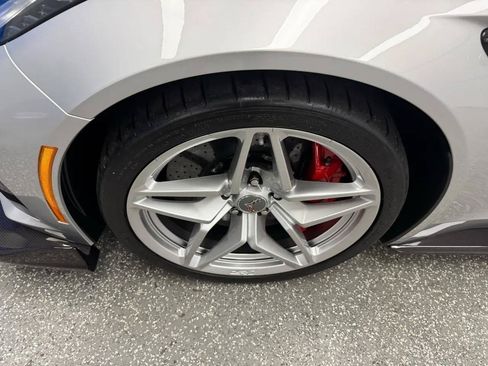 Used 2019 Chevrolet Corvette ZR1 RWD image 32