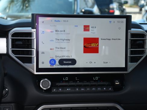 Used 2025 Toyota Tundra Limited image 17