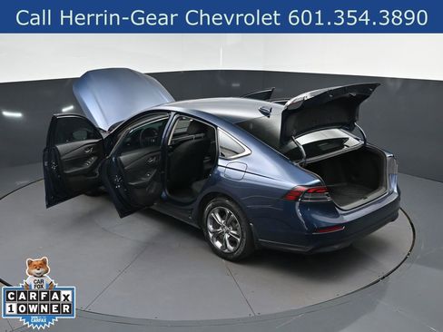 Used 2024 Honda Accord EX image 2