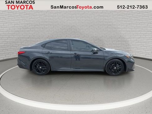 Certified 2025 Toyota Camry SE image 4