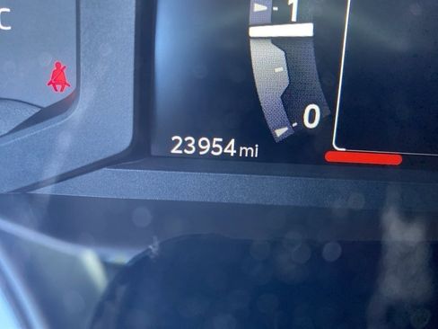 Certified 2024 Toyota Tacoma SR image 2