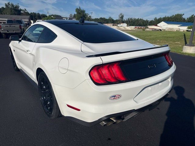 Used 2020 Ford Mustang GT Premium w/ Black Accent Package RWD image 4