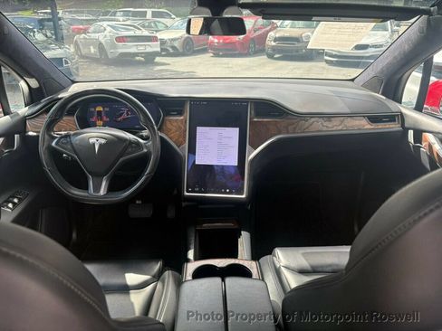 Used 2021 Tesla Model X Long Range AWD/4WD image 24