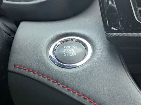 Used 2023 Toyota Highlander XSE FWD image 34