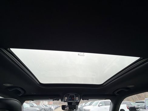 New 2025 Jeep Grand Cherokee Summit w/ Obsidian Package image 24