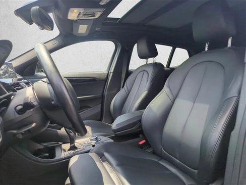 Used 2022 BMW X2 sDrive28i w/ Convenience Package FWD image 19