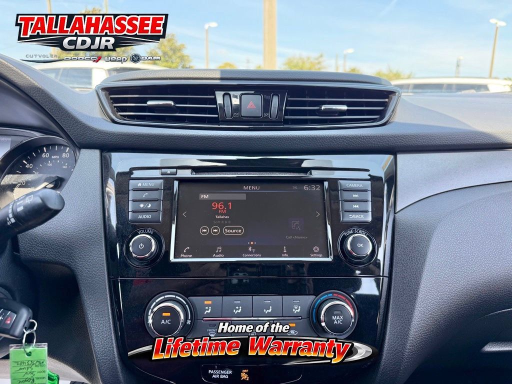 Used 2021 Nissan Rogue Sport S FWD image 22