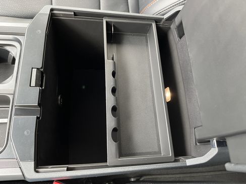 Used 2026 Ford F450 Lariat image 29