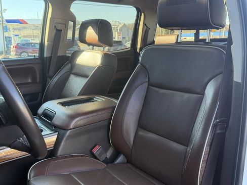 Used 2016 Chevrolet Silverado 3500 High Country w/ Duramax Plus Package image 14