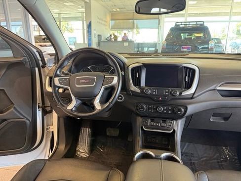 Used 2020 GMC Terrain SLT AWD/4WD image 5