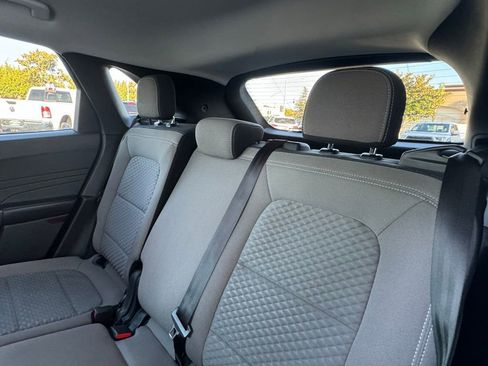 Used 2022 Ford Escape SE image 21