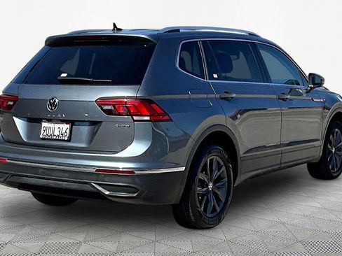 Used 2023 Volkswagen Tiguan SE AWD/4WD image 6